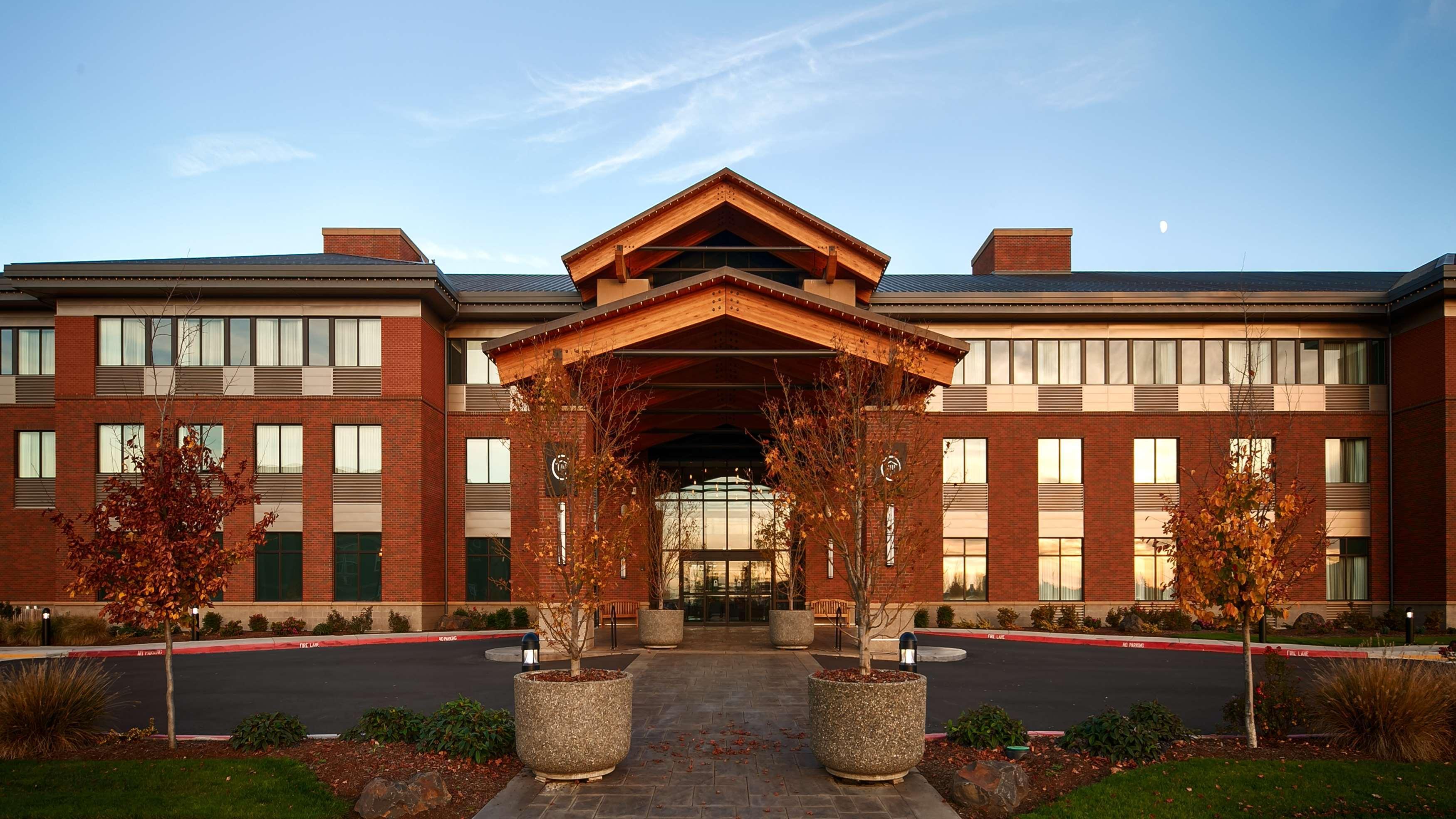 Best Western Premier Boulder Falls Inn Lebanon Exteriér fotografie