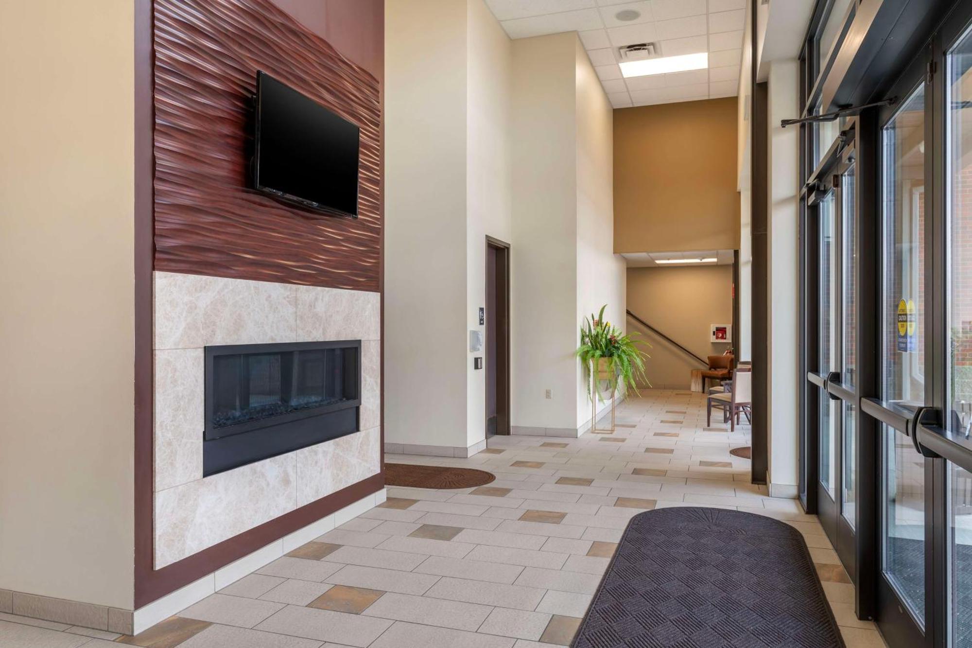 Best Western Premier Boulder Falls Inn Lebanon Exteriér fotografie
