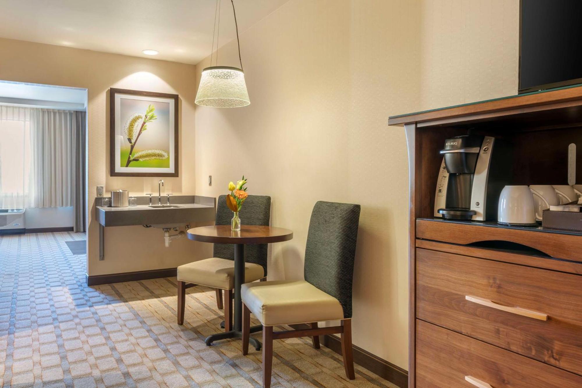 Best Western Premier Boulder Falls Inn Lebanon Exteriér fotografie
